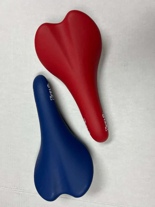 bicycle paint kit-Velo Saddle Red Or Blue